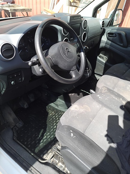 Citroen Berlingo 19 of 24