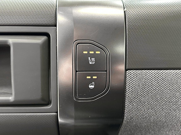Kia EV3 16 of 17