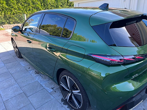 Peugeot 308 7 of 17