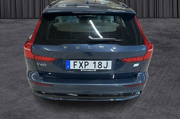Volvo V60 7 of 22