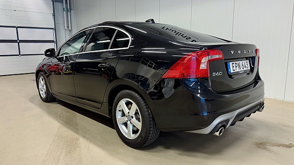 Volvo S60 4 of 9