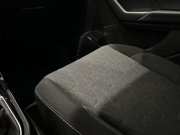 Volkswagen T-Cross 14 of 14