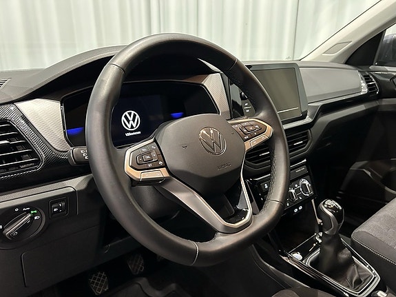Volkswagen T-Cross 9 of 14