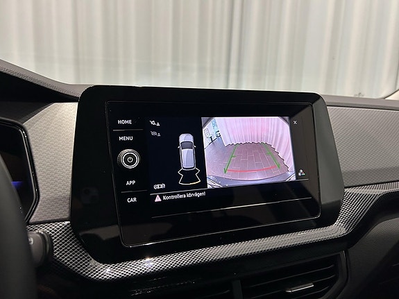 Volkswagen T-Cross 12 of 14