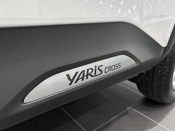Toyota Yaris Cross 7 of 16