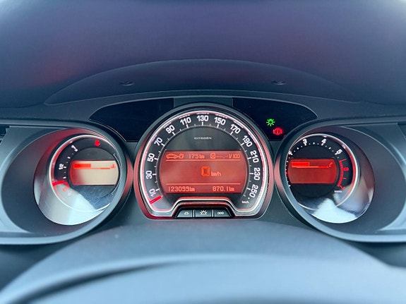 Citroen C5 13 of 13