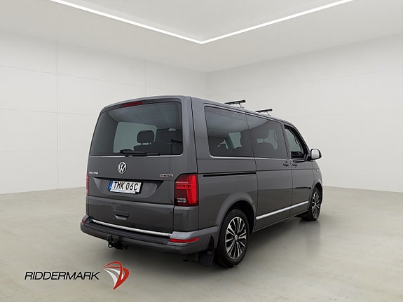 Volkswagen Multivan 9 of 30