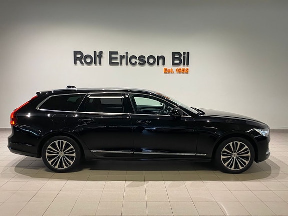 Volvo V90 2 of 10