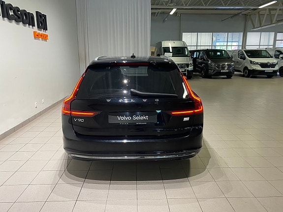 Volvo V90 4 of 10