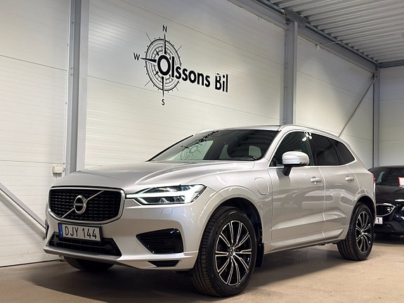 Volvo XC60 2 of 19