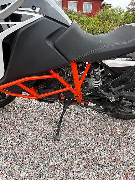 KTM 1090 ADVENTURE R 3 of 9