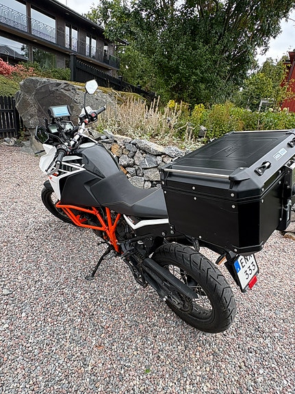 KTM 1090 ADVENTURE R 7 of 9