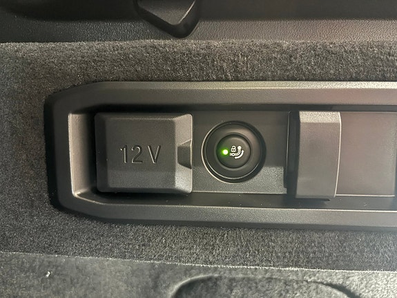 BMW 530e 10 of 25