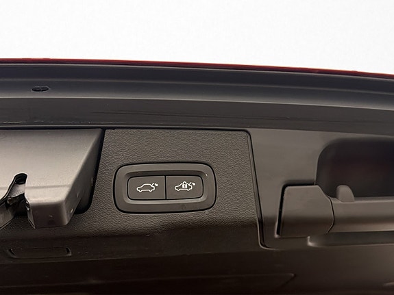 Volvo XC60 15 of 29