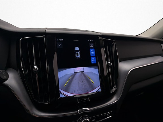 Volvo XC60 19 of 29
