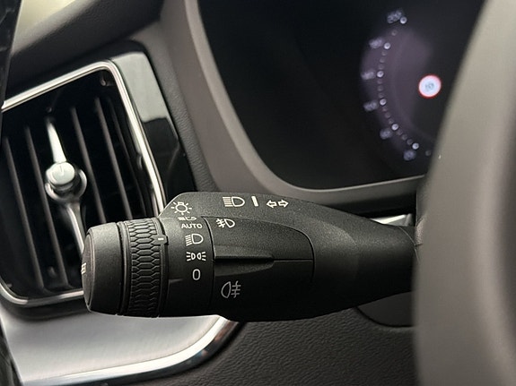 Volvo XC60 28 of 29