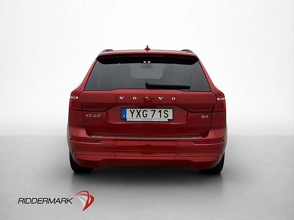 Volvo XC60 8 of 29