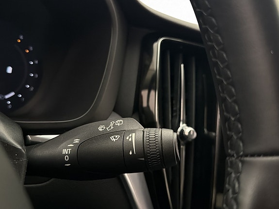 Volvo XC60 29 of 29