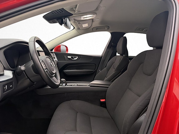 Volvo XC60 11 of 29