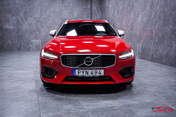 Volvo V90 2 of 30