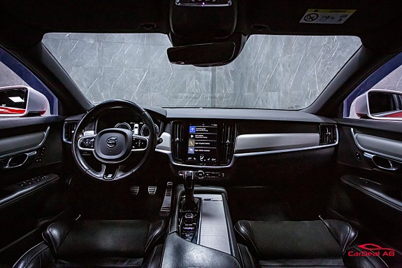 Volvo V90 13 of 30