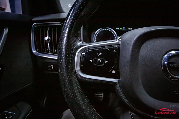 Volvo V90 22 of 30