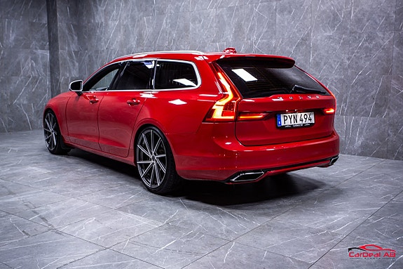 Volvo V90 5 of 30