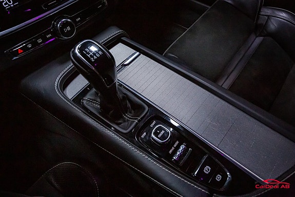 Volvo V90 30 of 30