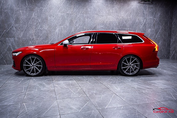 Volvo V90 4 of 30