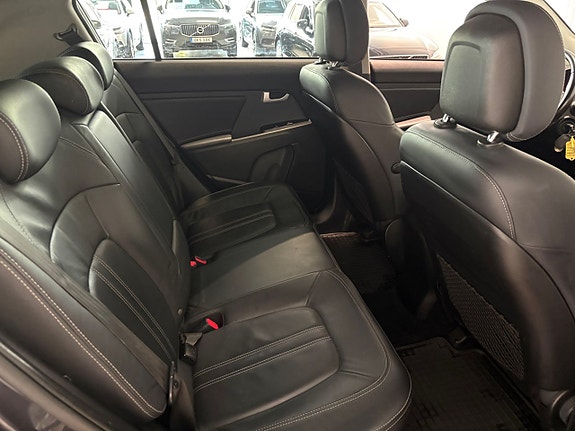 Kia Sportage 16 of 17