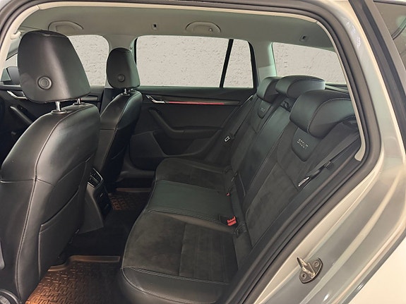 Skoda Octavia Scout 6 of 7