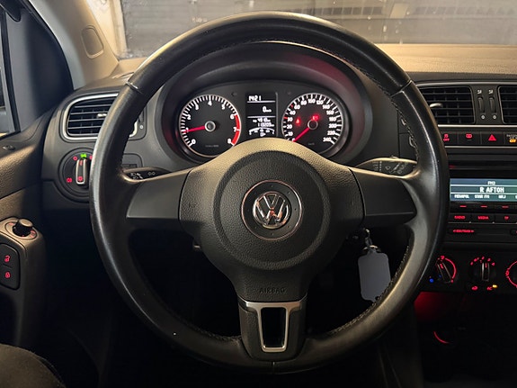 Volkswagen Polo 20 of 20