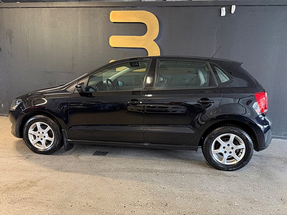 Volkswagen Polo 2 of 20