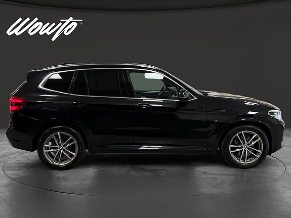 BMW X3 3 of 19