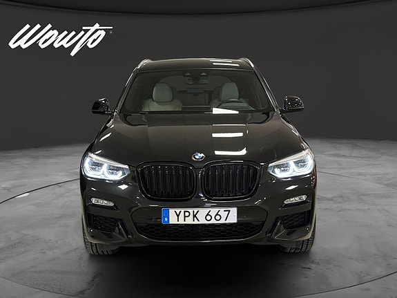 BMW X3 2 of 19