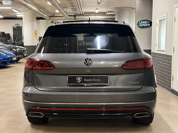 Volkswagen Touareg 5 of 14