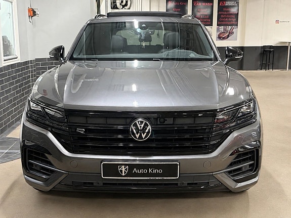 Volkswagen Touareg 4 of 14