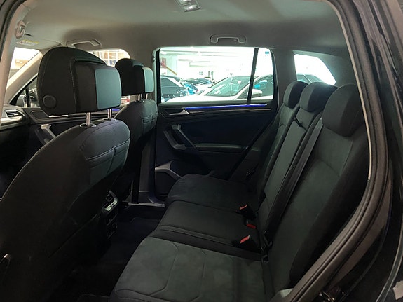 Volkswagen Tiguan 9 of 22
