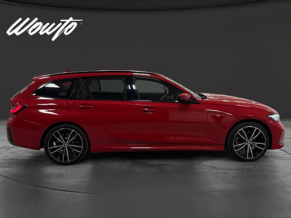 BMW 330e 3 of 19