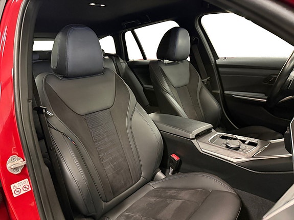 BMW 330e 10 of 19
