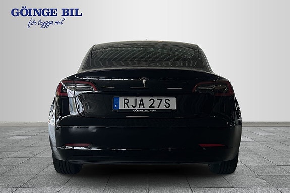 Tesla Model 3 7 of 14