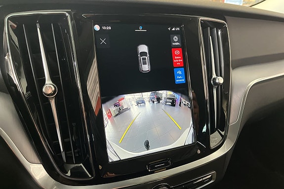 Volvo V60 15 of 15