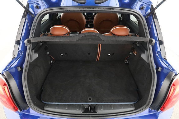 MINI Cooper S 18 of 30