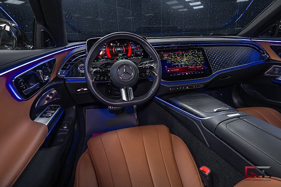Mercedes-Benz E300 de 10 of 19