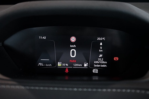 Skoda Enyaq 12 of 30