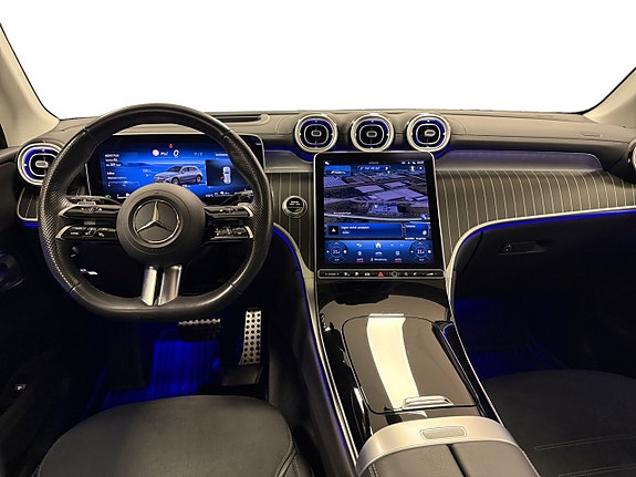 Mercedes-Benz GLC300 de 13 of 19