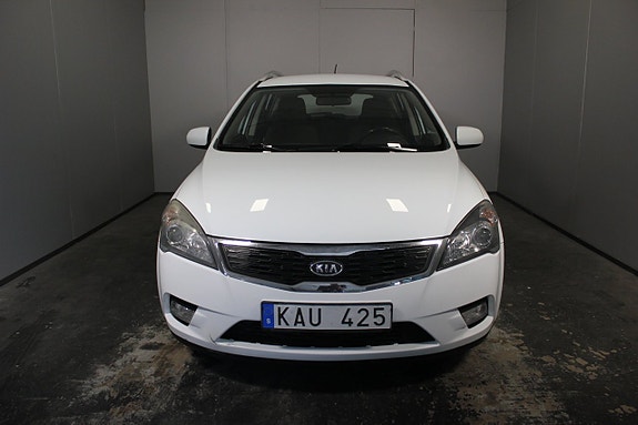 Kia Ceed 5 of 19