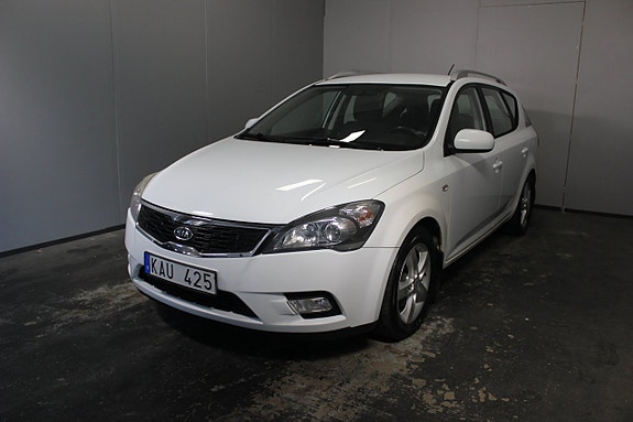 Kia Ceed 2 of 19