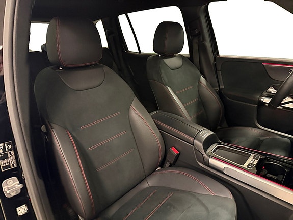 Mercedes-Benz GLB220 d 11 of 17