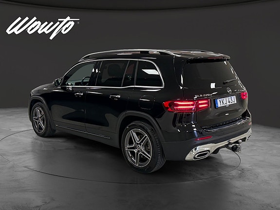 Mercedes-Benz GLB220 d 6 of 17
